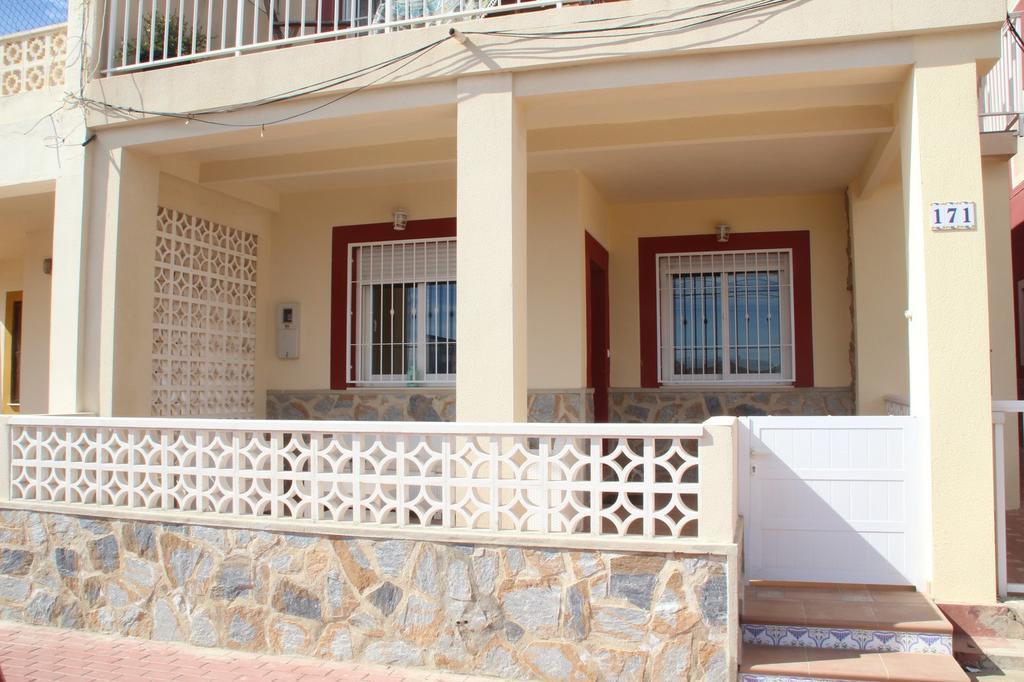 Casa Frente Al Mar Villa ตอร์เรเวียคา ภายนอก รูปภาพ